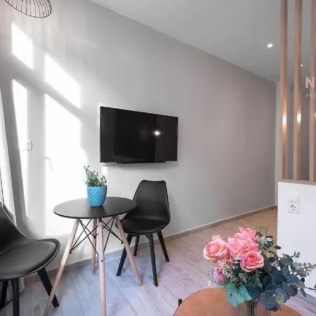 V1 Boutique Residences, Nilie Hospitality Mgmt * Soluň
