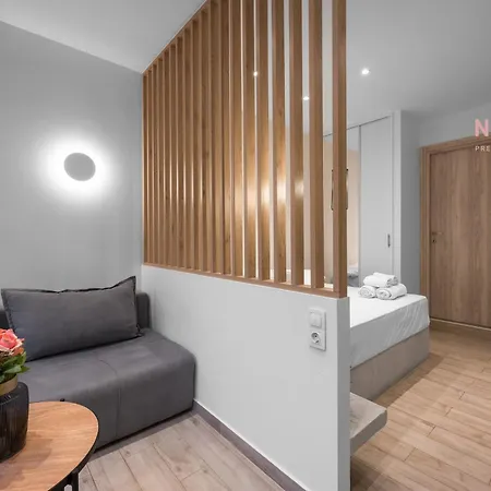 V1 Boutique Residences, Nilie Hospitality Mgmt Apartmán *