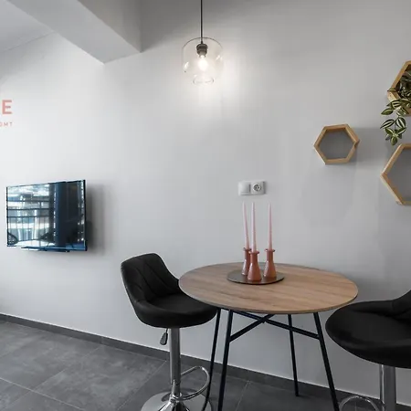 V1 Boutique Residences, Nilie Hospitality Mgmt Apartmán
